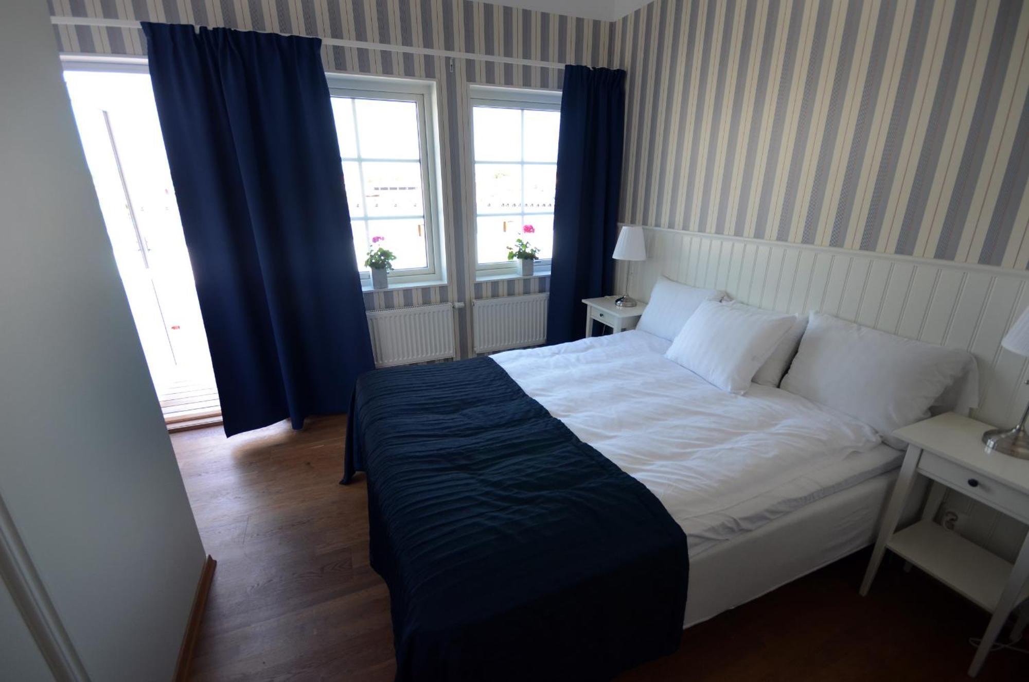 Badholmen Restaurang & Hotell オスカルスハムン エクステリア 写真